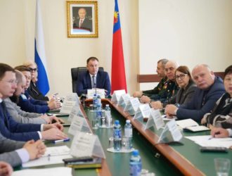 Губернатор Илья Середюк провел первое заседание Общественного совета региональной программы «СВОи Герои. Куzбасс»