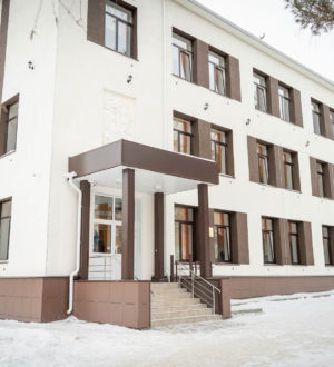 В Юрге капитально отремонтировали Детскую художественную школу №7