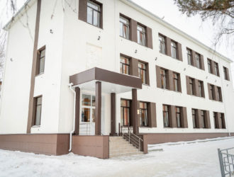 В Юрге капитально отремонтировали Детскую художественную школу №7