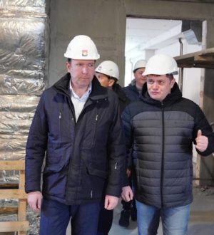 Мэр Кемерова рассказал о ходе капремонта лицея №89