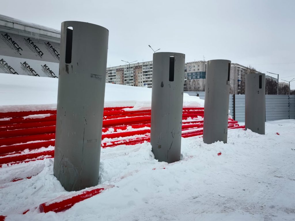 В Новокузнецке идет строительство новой контактной сети троллейбуса в Новоильинском районе