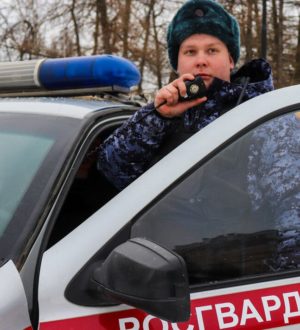 Дебош в библиотеке: кемеровчанку, которая хотела оформить абонемент в читальный зал, задержали росгвардейцы