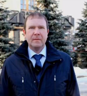 Дмитрий Анисимов поздравил кемеровчан с Днем защитника Отечества