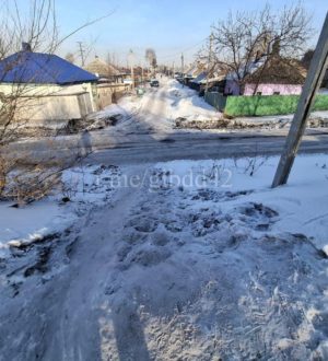 В кузбасском городе выявили опасную стихийную горку