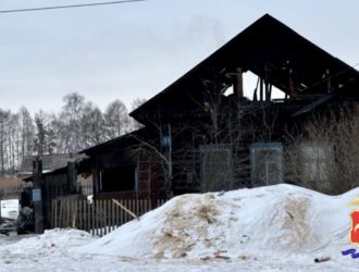 В Кузбассе сотрудник полиции спас женщину из горящего дома