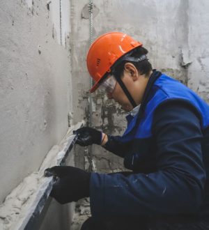 Студенческие отряды Кузбасса трудятся на зимней стройке Росатома