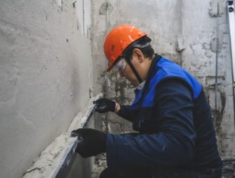 Студенческие отряды Кузбасса трудятся на зимней стройке Росатома