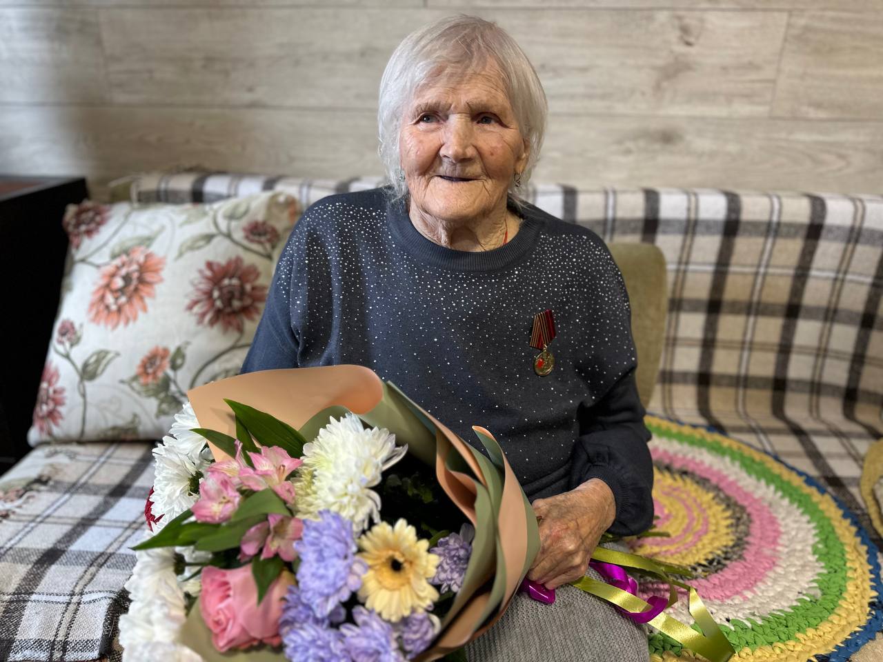 Кузбассовцы получают медаль «80 лет Победы в Великой Отечественной войне 1941 – 1945 гг.»