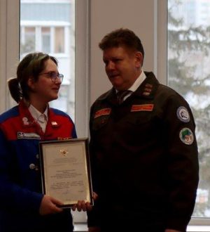 Студотряд из Кузбасса получил награду от сибирского полпреда