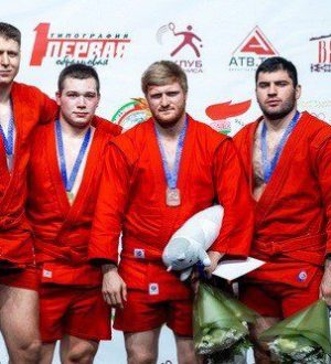 Новокузнечанин Владислав Онищенко стал серебряным призером международного турнира по самбо