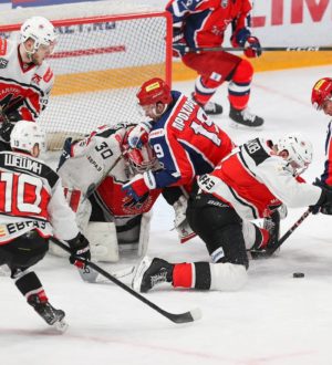 Новокузнецкий «Металлург» уступил «Звезде»