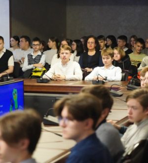 Кузбасские школьники на «Уроке цифры» узнают об операционных системах