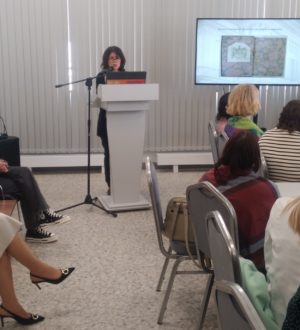 Спасти и сохранить: в Кемерове прошел практикум по реставрации старинных документов