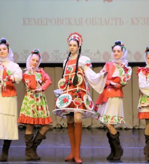 Более 800 кузбасских школьников приняли участие во Всероссийском детском фестивале «Наследники традиций»