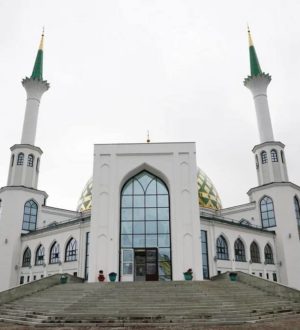 Илья Середюк поздравил мусульман Кузбасса с праздником Ураза-байрам