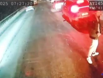 В Кемерове полиция наказала водителей легковушки и автобуса за дорожный конфликт