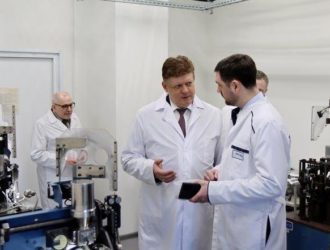 Анатолий Серышев посетил одно из ведущих предприятий радиоэлектронной промышленности России