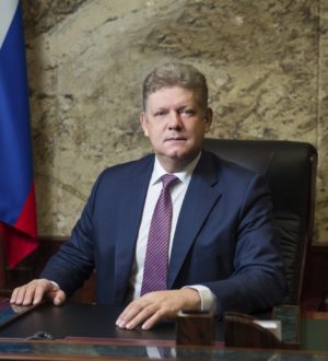 Полпред президента поздравил женщин Сибири с Международным женским днем