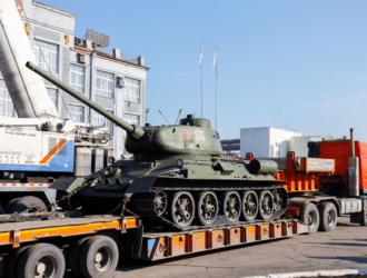 В Новокузнецке с постамента сняли танк Т-34