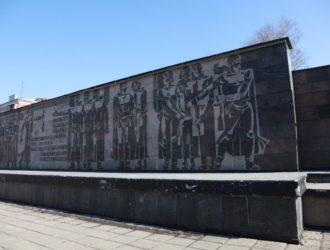 Проект реконструкции мемориальной стены «Тыл — фронту» в Новокузнецке проходит государственную экспертизу