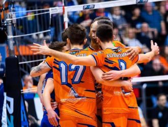 Волейбольный «Кузбасс» всухую одолел «Динамо-Урал»