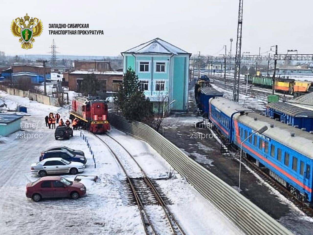 В Белове тепловоз сошел с рельсов