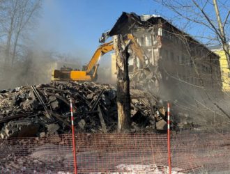 В Новокузнецке снесли пять многоквартирных домов