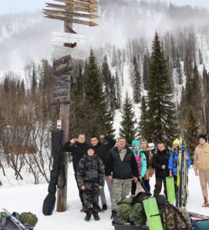 Прокопьевские школьники совершили поход к вершинам воинской славы в Кузнецком Алатау