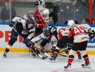 Новокузнецкий «Металлург» всухую проиграл третий матч «Магнитке»