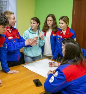 Свыше 210 руководителей кузбасских студенческих отрядов прошли школу командных составов