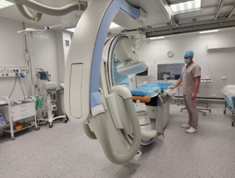 В Кузбассе более 400 медиков устроились на работу в этом году