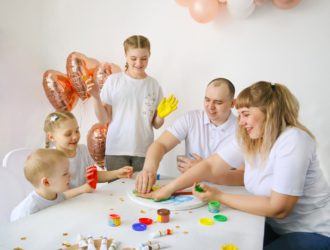 В Кузбассе расширили меры поддержки многодетных семей