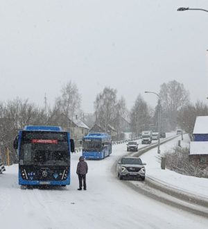 Зима пока не собирается уходить из Кузбасса