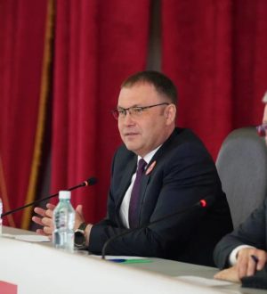 Илья Середюк встретился с профсоюзным активом Кузбасса