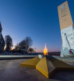 В Кемерове отреставрируют пятиконечную звезду, стоящую у основания Вечного огня на Притомской набережной