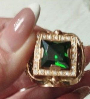 Киселевчанка украла у собутыльника перстень стоимостью более 100 тысяч рублей