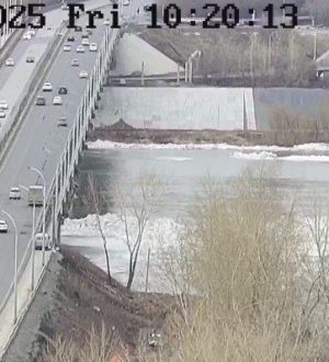 В Кемерове уровень воды в Томи за сутки снизился на 5 см