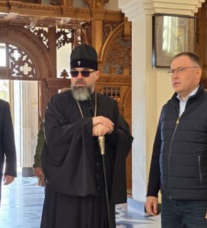 Илья Середюк встретился с митрополитом Горловским и Славянским Митрофаном