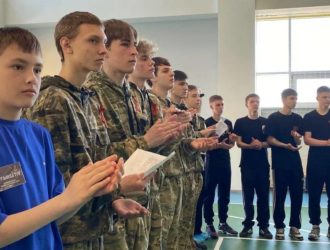 В Анжеро-Судженске прошла военно-спортивная игра «Боец», посвященная 80-летию Победы
