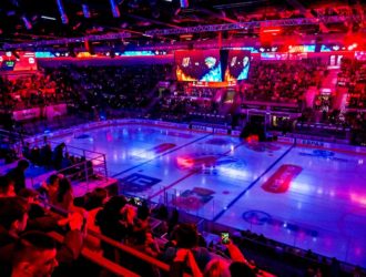 «Ничего, мужики, злее будем»: новокузнецкий «Металлург» проиграл «Магнитке» в серии и вылетел из плей-офф