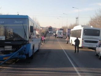 В Мысках в ДТП с автобусом пострадали три человека