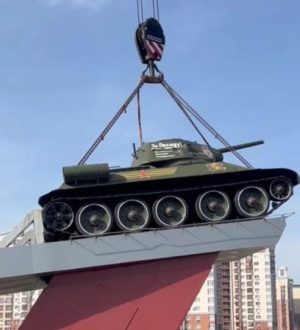 Кемеровский танк Т-34 отправили на подготовку к параду Победы