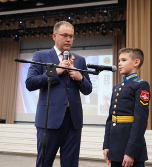 Губернатор Кузбасса провел встречу с кадетами Кемеровского президентского кадетского училища