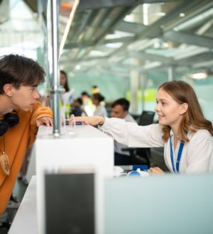 400 участников Российских студенческих отрядов будут работать в аэропорту «Пулково» этим летом