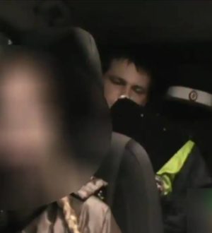 В Кузбассе мать пустила за руль несовершеннолетнюю дочь