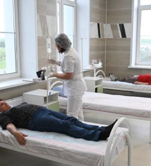 Новая поликлиника в поселке Бачатский принимает первых пациентов