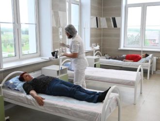 Новая поликлиника в поселке Бачатский принимает первых пациентов