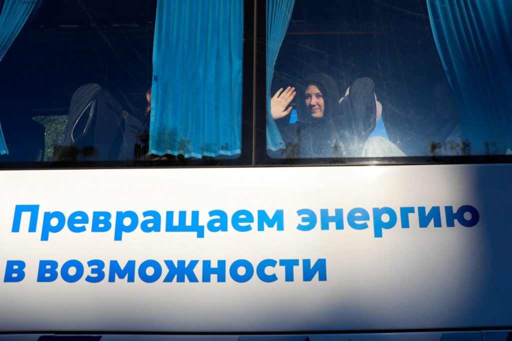 Более 1,5 тысяч детей сотрудников УК «Кузбассразрезуголь» отдохнут летом в оздоровительных лагерях