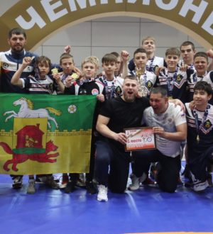 Команда из Новокузнецка – победитель юбилейного сезона «Лиги Борьбы Кузбасса»