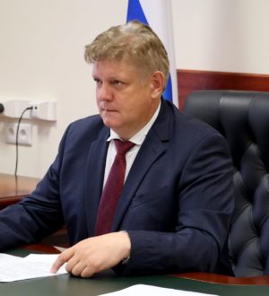 Анатолий Серышев провел личный приём граждан по итогам работы мобильной приемной президента России в Республике Тыва